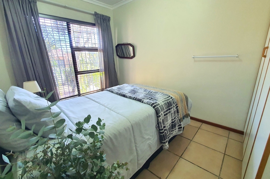 2 Bedroom Property for Sale in Ruwari Western Cape